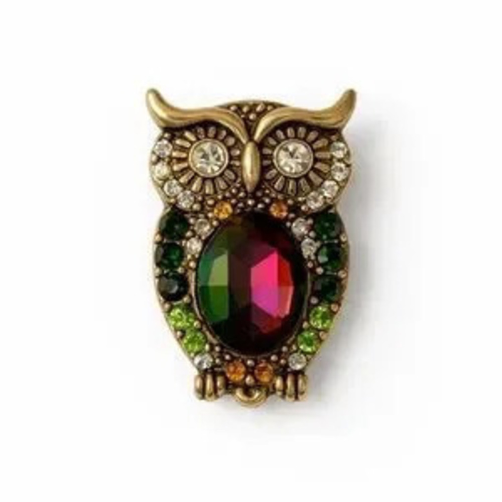Vintage Style Elegant Gold Owl Brooch with Crystals